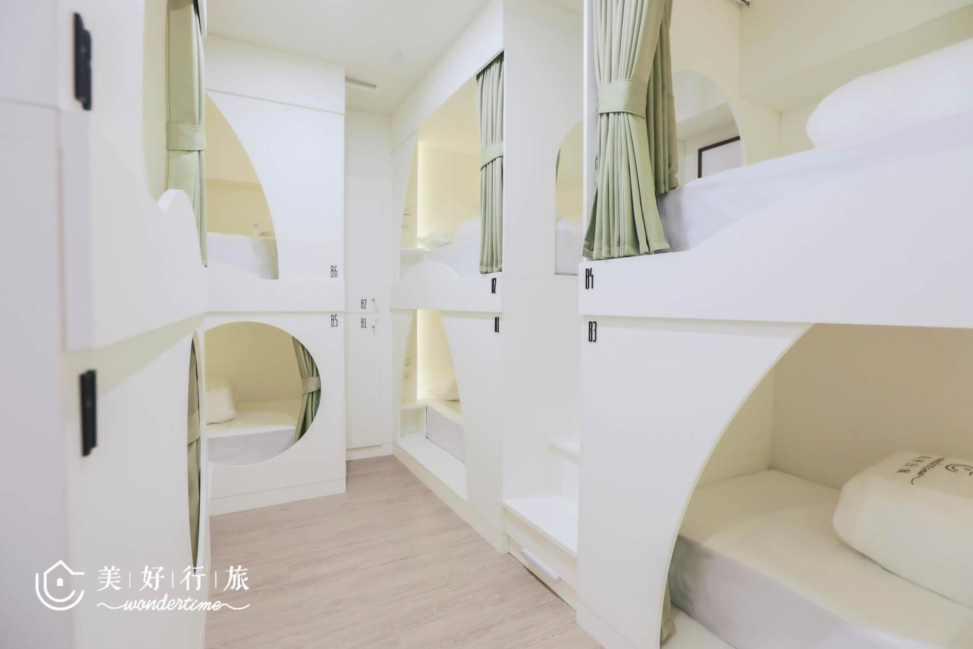 Wondertime2- Ladies' Inn 'Taipei Main Station Room photo