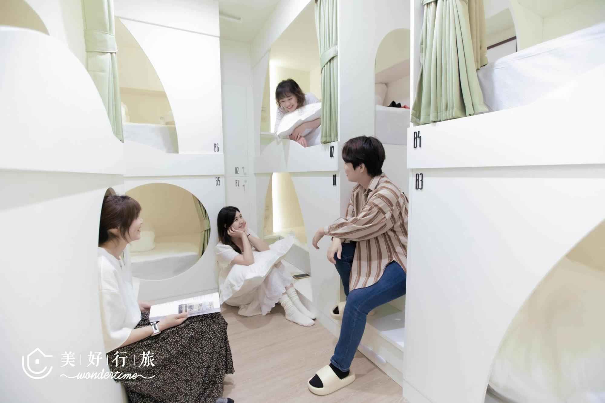 Wondertime2- Ladies' Inn 'Taipei Main Station Exterior photo