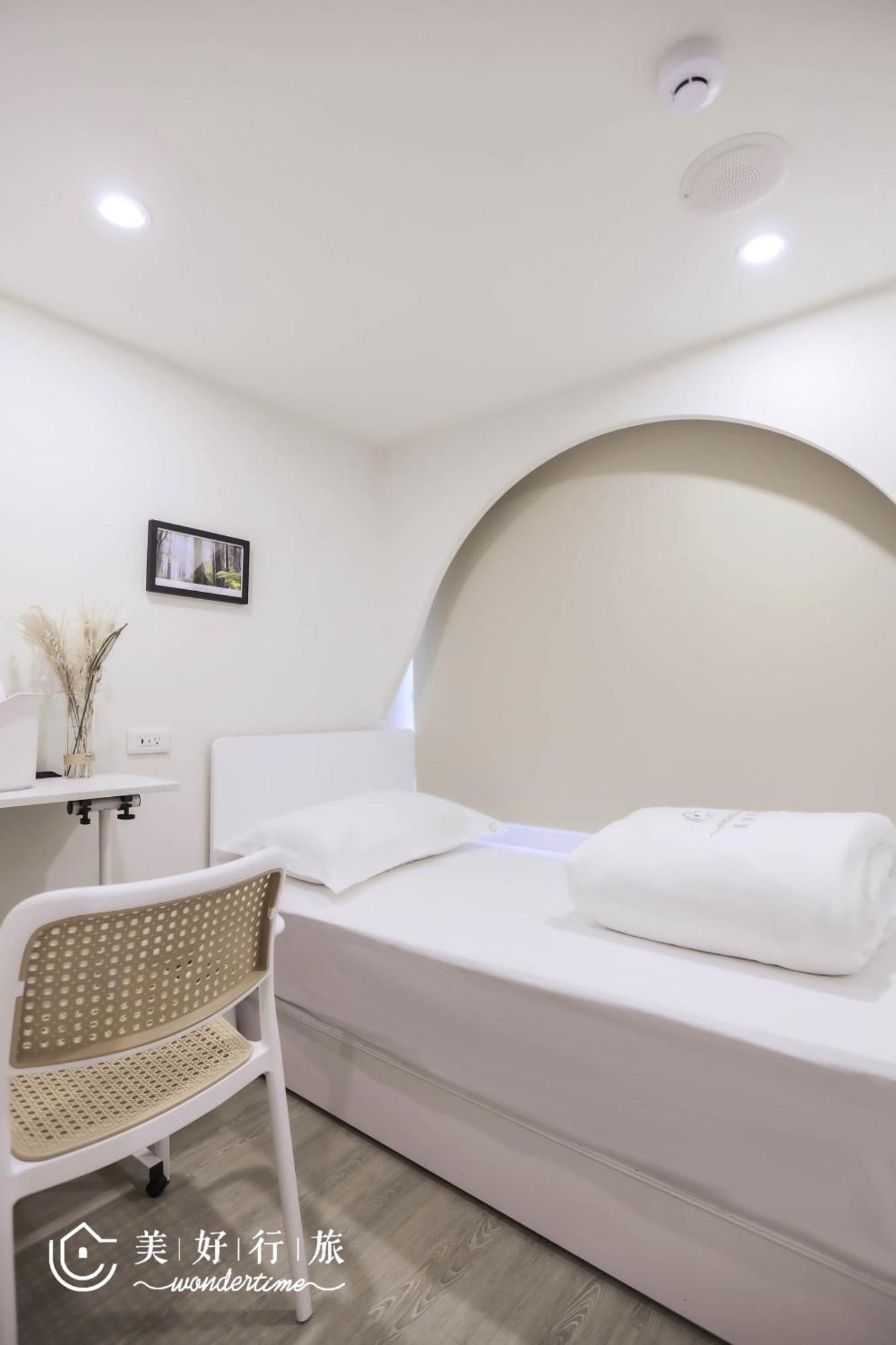 Wondertime2- Ladies' Inn 'Taipei Main Station Room photo